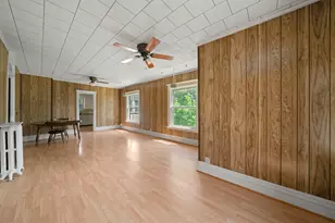 205 S Gage St, Somonauk, IL 60552 - Photo 32