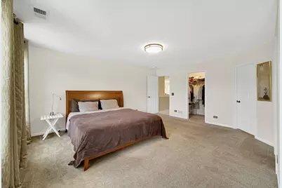 2623 Cobblestone Drive, Crystal Lake, IL 60012 - Photo 20