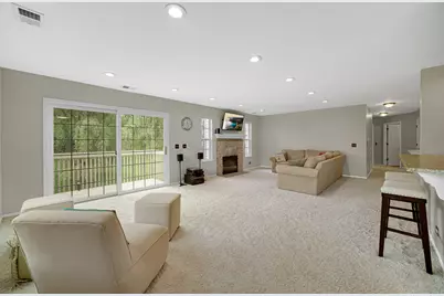 2623 Cobblestone Drive, Crystal Lake, IL 60012 - Photo 8