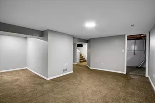 22255 Merrill Ave, Sauk Village, IL 60411 - Photo 18