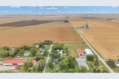 208 E 1790 North Road, Gilman, IL 60938 - Photo 38