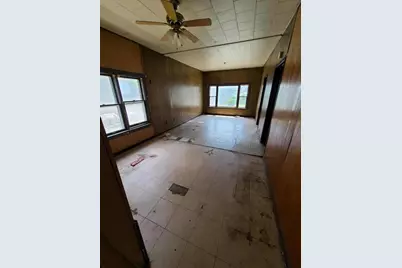 120 E Kensington Avenue, Chicago, IL 60628 - Photo 6