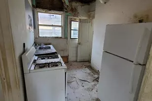 120 E Kensington Ave, Chicago, IL 60628 - Photo 14