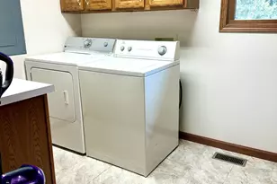 2790 Stone Ridge Dr, Kankakee, IL 60901 - Photo 6