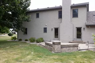 2790 Stone Ridge Dr, Kankakee, IL 60901 - Photo 18