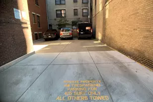 415 W Surf St, Chicago, IL 60657 - Photo 48