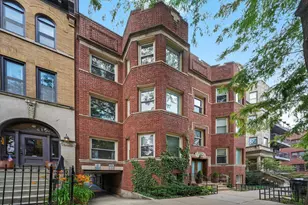 716 W Barry Ave, Chicago, IL 60657 - Photo 1