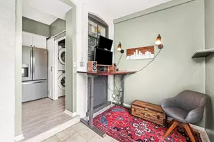 716 W Barry Ave, Chicago, IL 60657 - Photo 22