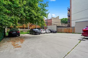 716 W Barry Ave, Chicago, IL 60657 - Photo 28