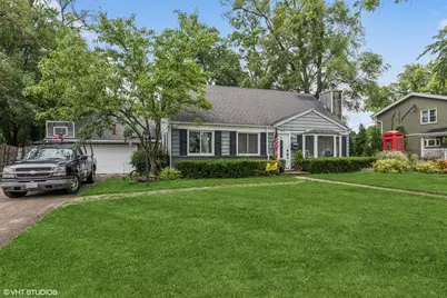 3212 Lindenwood Lane, Glenview, IL 60025 - Photo 1