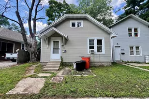 2502 Pine Ave, Mattoon, IL 61938 - Photo 38