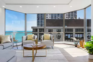 1310 N Ritchie Ct, Chicago, IL 60610 - Photo 4