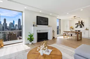 1310 N Ritchie Ct, Chicago, IL 60610 - Photo 8