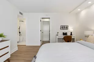 1310 N Ritchie Ct, Chicago, IL 60610 - Photo 16