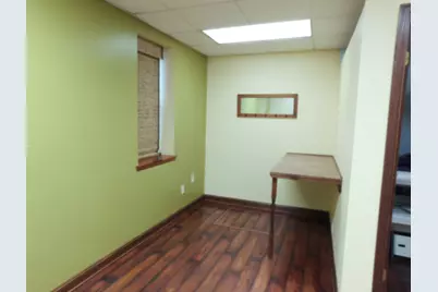 525 W Main Street, Kirkland, IL 60146 - Photo 8
