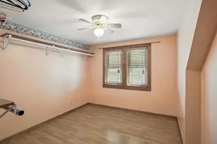 13425 S Avenue M, Chicago, IL 60633 - Photo 8