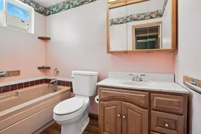 13425 S Avenue M, Chicago, IL 60633 - Photo 10