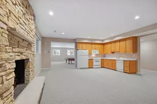 15W260 62nd St, Burr Ridge, IL 60527 - Photo 34