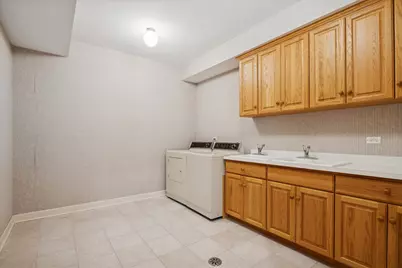 15W260 62nd Street, Burr Ridge, IL 60527 - Photo 38