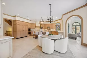 15W260 62nd St, Burr Ridge, IL 60527 - Photo 10