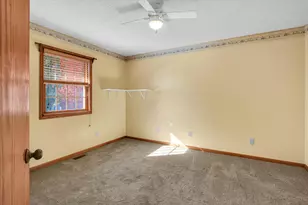 605 Craig Dr, Mahomet, IL 61853 - Photo 46