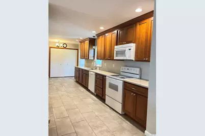 802 W Main Street, La Harpe, IL 61450 - Photo 12