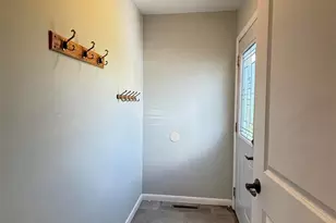 802 W Main St, La Harpe, IL 61450 - Photo 6