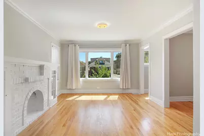 4414 N Monitor Avenue, Chicago, IL 60630 - Photo 2