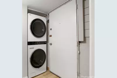 4414 N Monitor Avenue, Chicago, IL 60630 - Photo 30