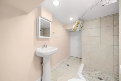 8100 S Houston Avenue, Chicago, IL 60617 - Photo 42