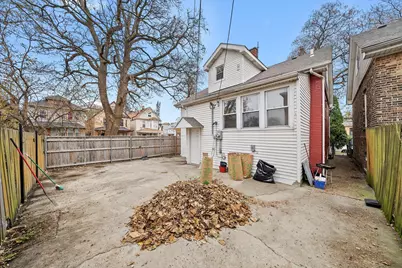 8100 S Houston Avenue, Chicago, IL 60617 - Photo 48