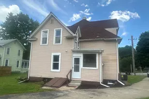 503 Portland Ave, Morrison, IL 61270 - Photo 6