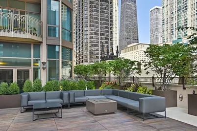 21 E Huron Street #1407, Chicago, IL 60611 - Photo 22