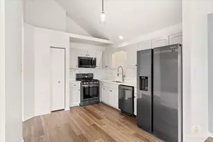 17437 Yakima Dr, Lockport, IL 60441 - Photo 12