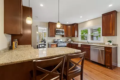 1108 N Main Street, Wheaton, IL 60187 - Photo 2