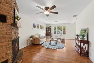 1108 N Main St, Wheaton, IL 60187 - Photo 4