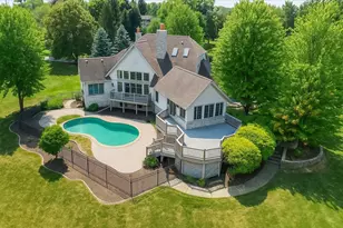 6918 Inverway Dr, Lakewood, IL 60014 - Photo 62