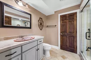 6918 Inverway Dr, Lakewood, IL 60014 - Photo 50