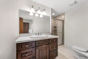 6918 Inverway Dr, Lakewood, IL 60014 - Photo 36