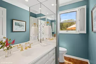 375 Sunset Dr, Northfield, IL 60093 - Photo 10