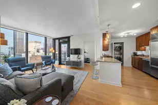 60 E Monroe St, Chicago, IL 60603 - Photo 12