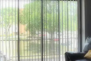 931 Arquilla Dr, Glenwood, IL 60425 - Photo 8