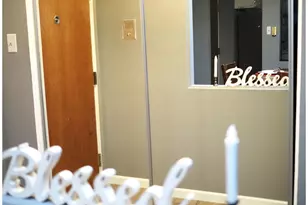 931 Arquilla Dr, Glenwood, IL 60425 - Photo 6