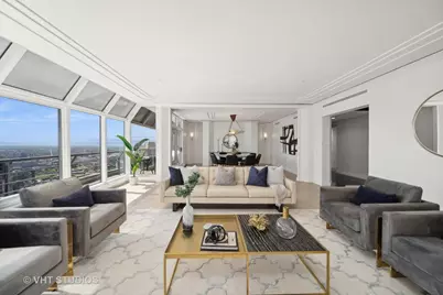 950 N Michigan Avenue #4904, Chicago, IL 60611 - Photo 16