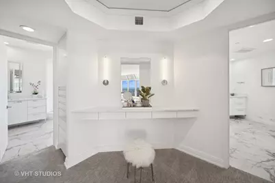 950 N Michigan Avenue #4904, Chicago, IL 60611 - Photo 30