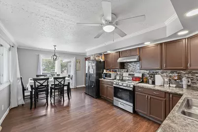 1226 Low Street, Bloomington, IL 61701 - Photo 10