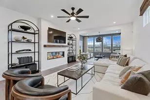 6219 Links Dr, Woodridge, IL 60517 - Photo 10