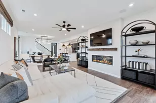 6219 Links Dr, Woodridge, IL 60517 - Photo 12