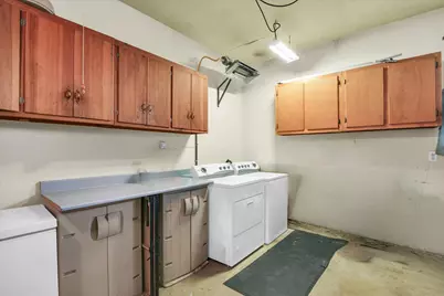 210 N Prospect Avenue, Savoy, IL 61874 - Photo 24