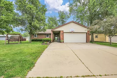210 N Prospect Avenue, Savoy, IL 61874 - Photo 1